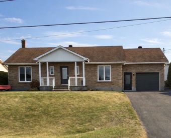 1272 Rue des Laurentides 