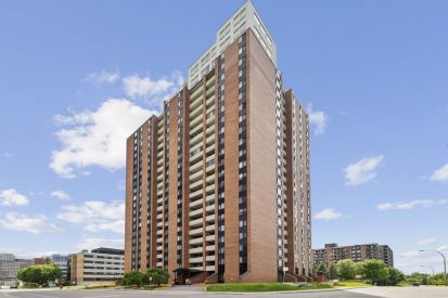 285 Rue Laurier 1104