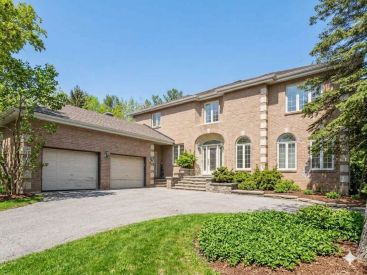 255 Rue Pierre-Laporte — photo 1