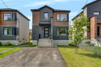 1409 Rue d'Alma 