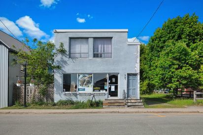 387 Rue Main — photo 1