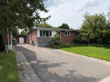299 Rue Guy-Millette 