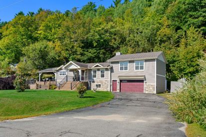 221 Ch. de Lac-Ste-Marie 