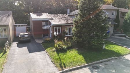 208 Rue du Mont-Luc 