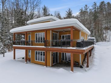 582 Ch. du Lac-Beauclair 