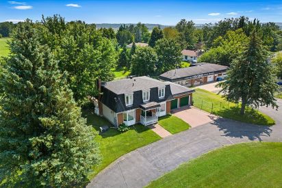 1999 Ch. de la Montagne 