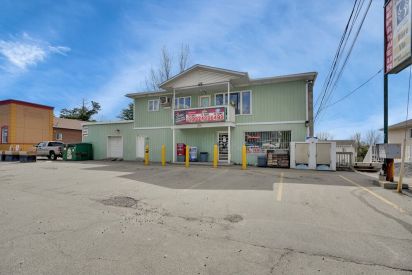 1158 Boul. Maloney E. 