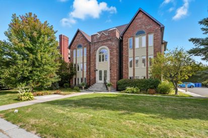 30 Rue des Châteaux-des-Bois 204