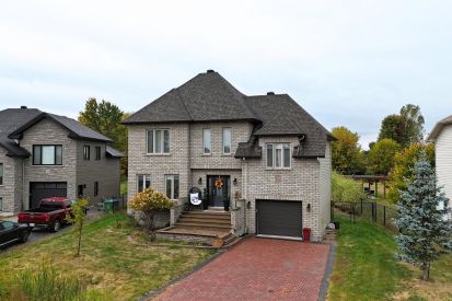 77 Rue de Ste-Monique 