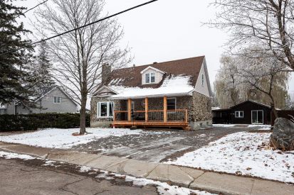 304 Rue de l'Hôtel-de-Ville 