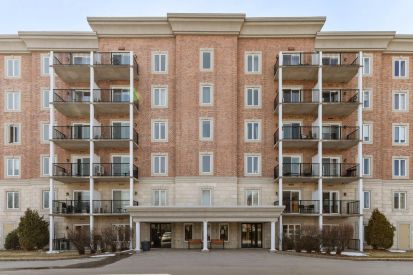 180 Boul. de l'Hôpital 409