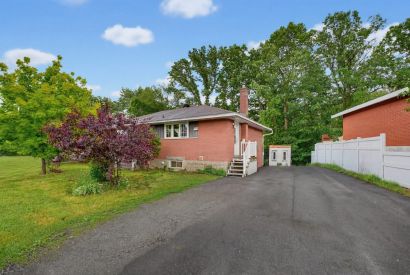 460 Rue Charles-Desnoyers — photo 1