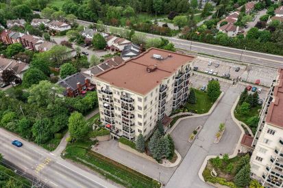 150 Boul. de Lucerne 107