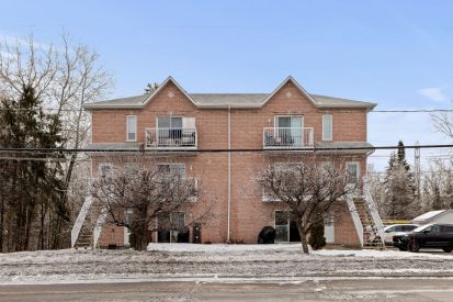 1180 Rue de Neuville 
