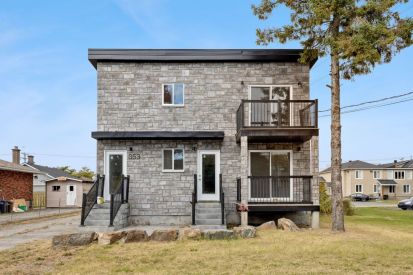 353 Rue Raymond 