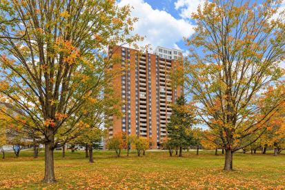 285 Rue Laurier 1701