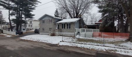 12 Rue Donat-St-Amour 