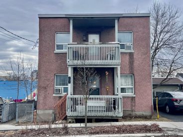 90 Rue Papineau — photo 1