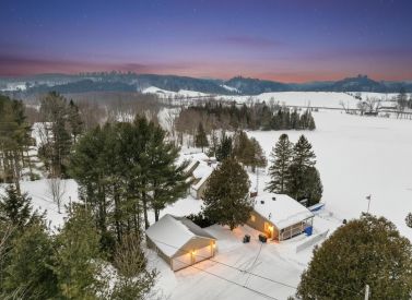 1501 Mtée St-Jean 