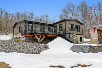 1098 Ch. Tour-du-Lac-des-Îles 