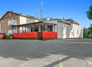 205 Boul. St-René O. 