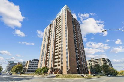 285 Rue Laurier 1702