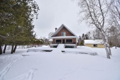 922 Place Passaretti 