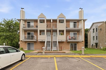 186 Boul. La Vérendrye E. 1 — photo 1