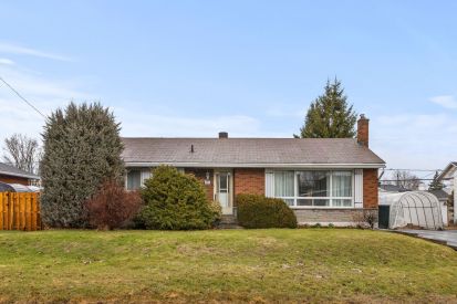 399 Rue de Pointe-Gatineau 