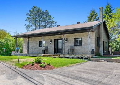 2032 Ch. de la Rouge 