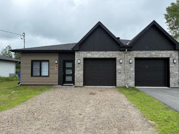 38-A Rue Bélanger 