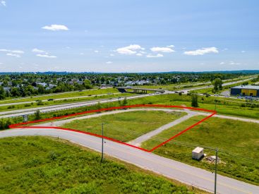 450 Boul. des Affaires 