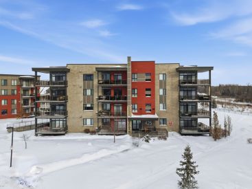 425 Rue de l'Atmosphère 106