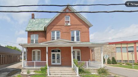 115 Rue Maclaren E. — photo 1