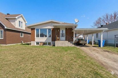 357 Rue Brébeuf — photo 1