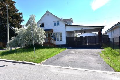 378 Rue Brébeuf 