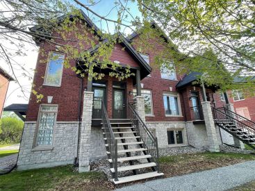 207 Rue Broad 2