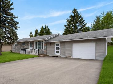 587 Rue Maclaren E. — photo 1