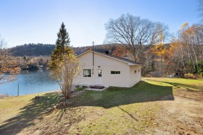 387 Ch. du Lac-du-Cardinal 