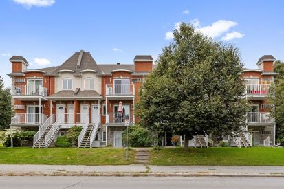 303 Rue de la Côte-des-Neiges 3