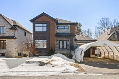 464 Rue Jeannine-Grégoire-Ross 