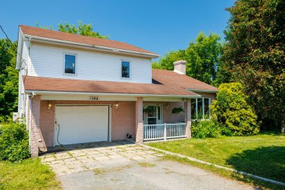 1386 Rue des Laurentides 