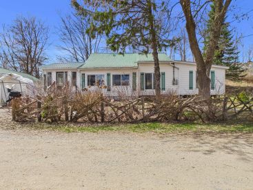 133 Rue Laval 
