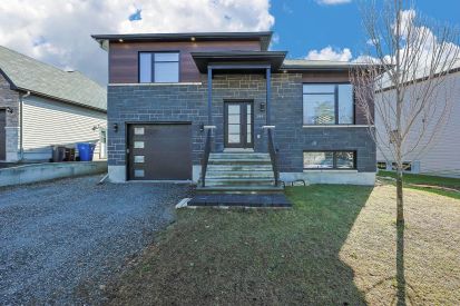 284 Rue Jean-Baptiste-Routhier 