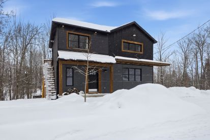 1088 Boul. de la Cité-des-Jeunes 