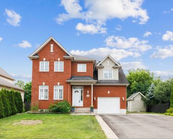 352 Rue de Ganymède 