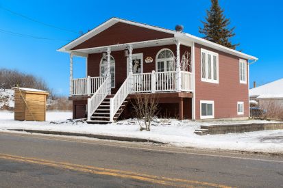 146 Ch. de Lac-Ste-Marie 