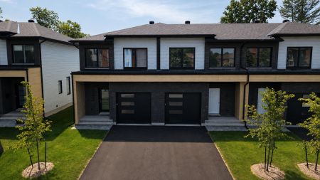 128 Rue North 