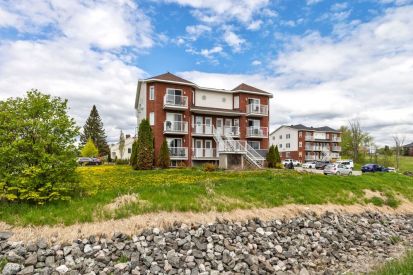 925 Ch. de Montréal O. 