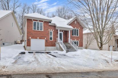 77 Rue de Port-Daniel 